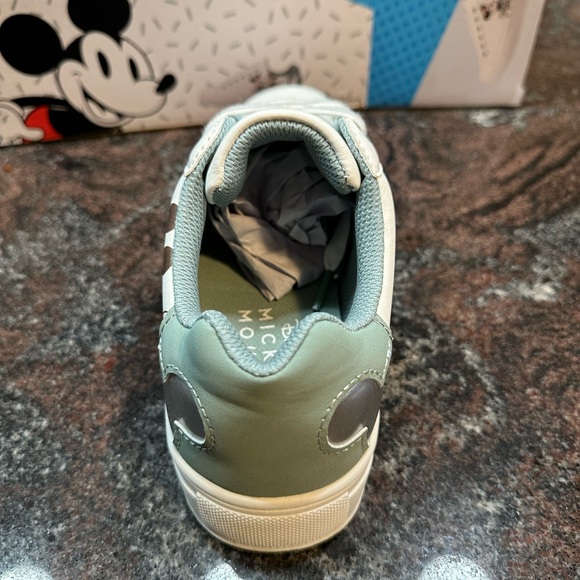 NIB Women’s Aldi Exclusive Mickey Mouse Sneakers - Picture 11 of 12